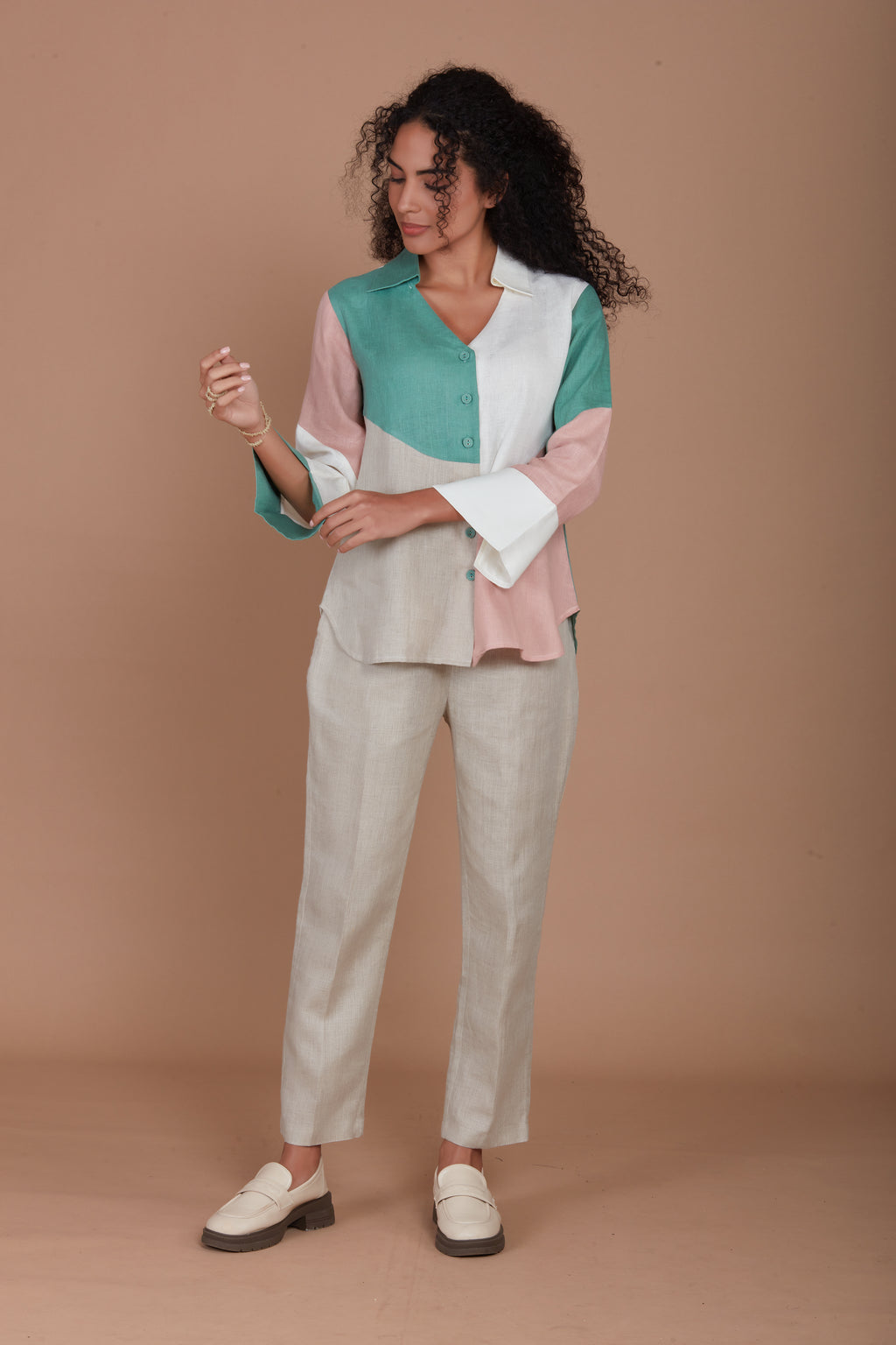 Colour-blocked linen shirt